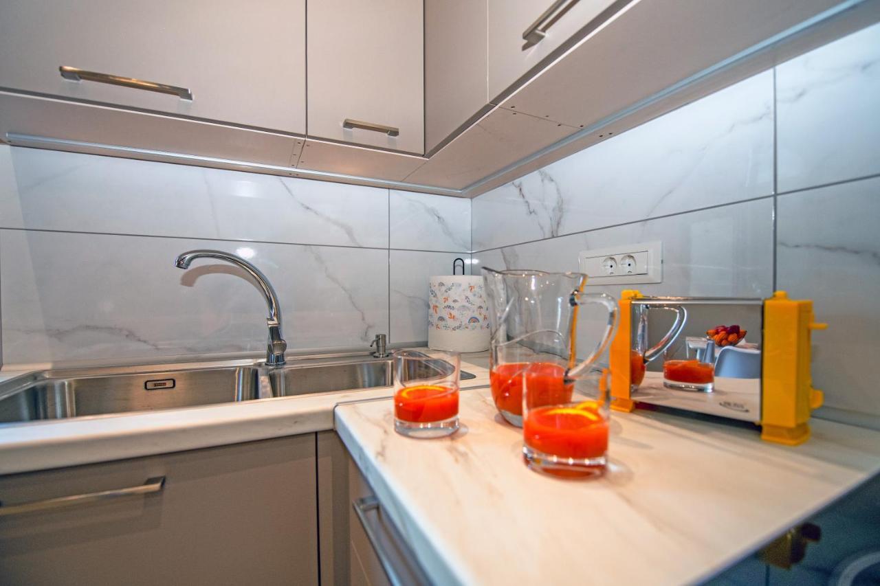 Calma Apartment Rhodes City Esterno foto