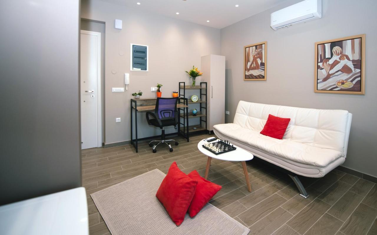 Calma Apartment Rhodes City Esterno foto